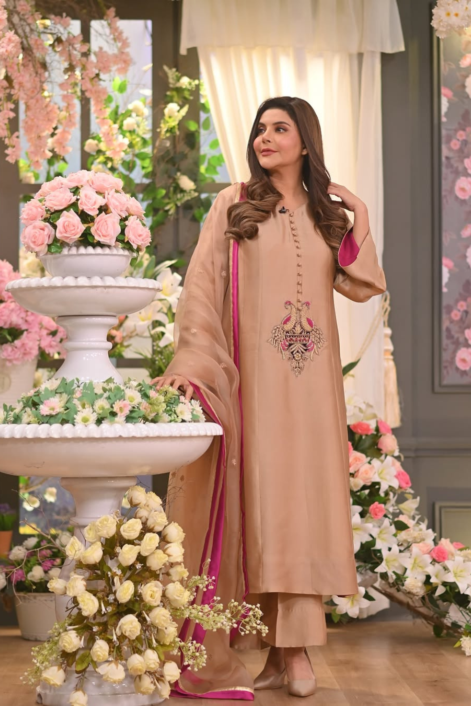 Sheesha Champagne Gold Kurta Set – A-Line Silk-Look Kurta with Wide-Leg Trousers