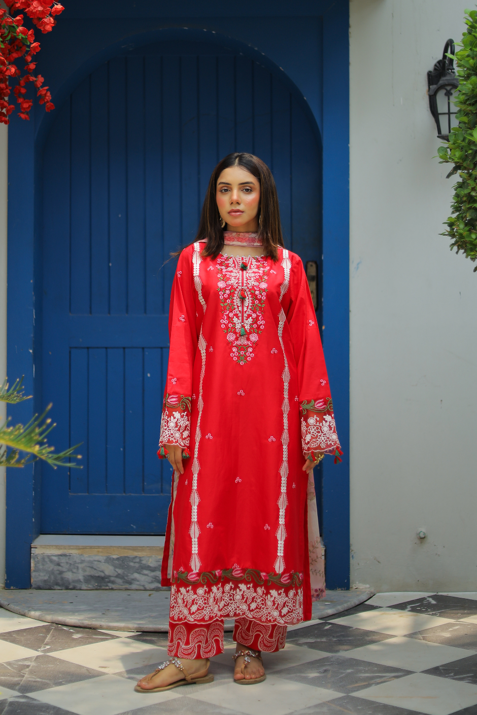 Shadmani Luxury Lawn Suit – Crimson Red 3-Piece with Organza Dupatta