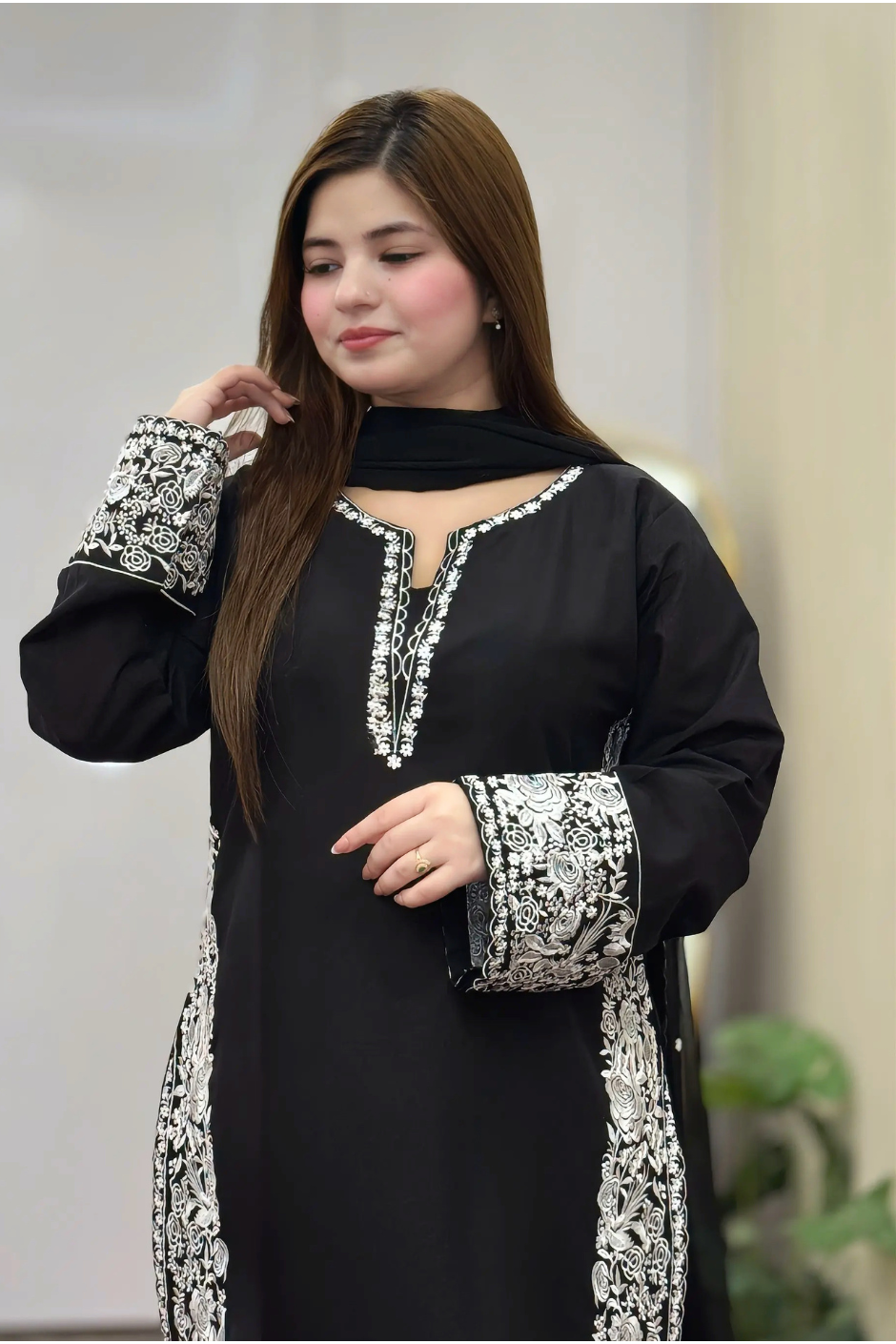 Zaib Semi-Formal Lawn – Black 3-Piece Embroidered Suit with Bamber Chiffon Dupatta