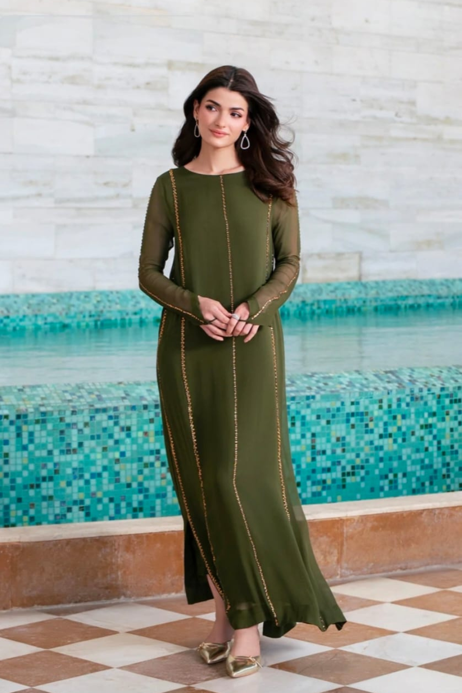 Mehru – Dark Green Rhinestone Bamber Chiffon Set with Gold Accents