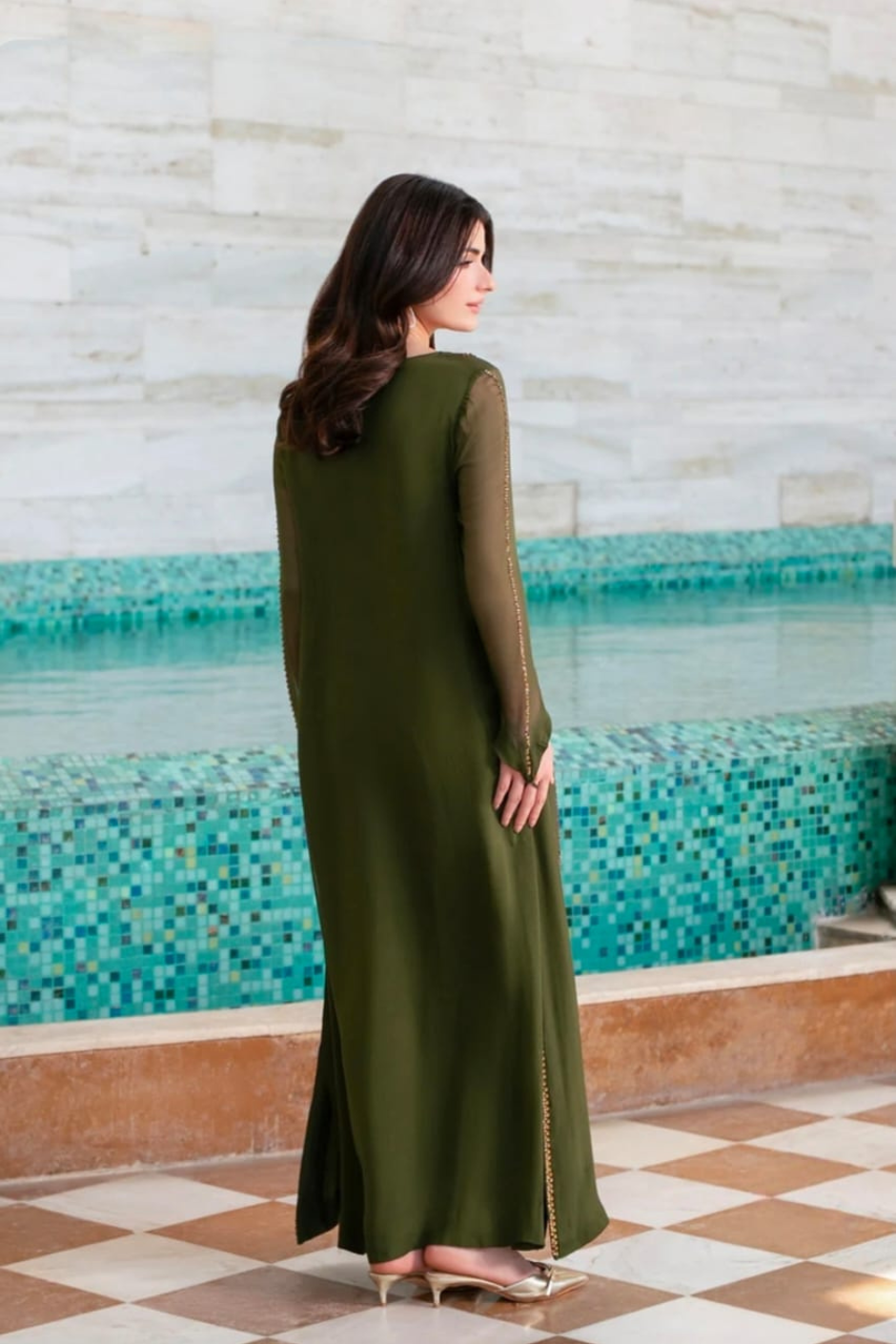 Mehru – Dark Green Rhinestone Bamber Chiffon Set with Gold Accents